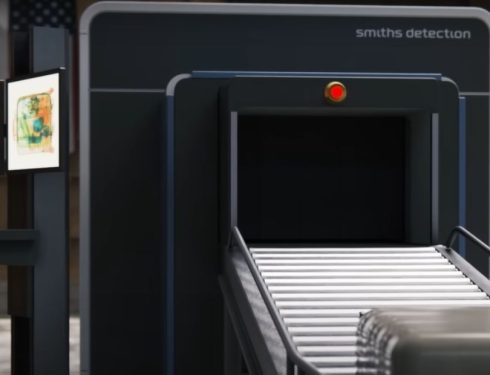 how do airport scanners detect drugs in luggage