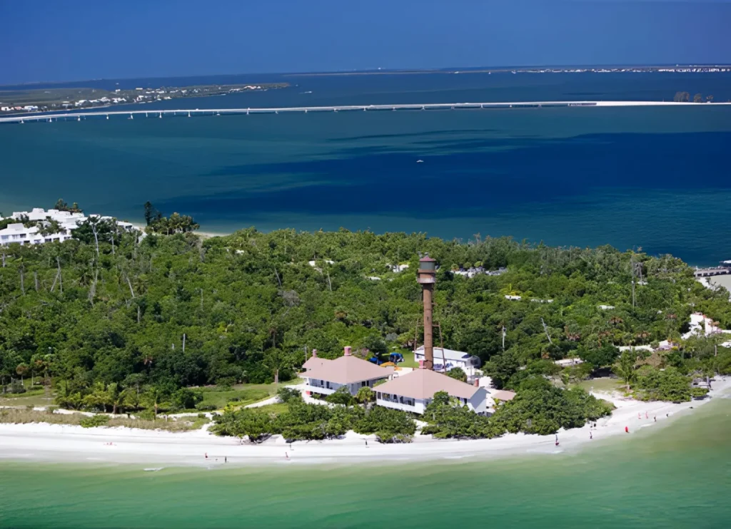 Best Sea Glass Beaches in Florida - You Need to Explore This Year