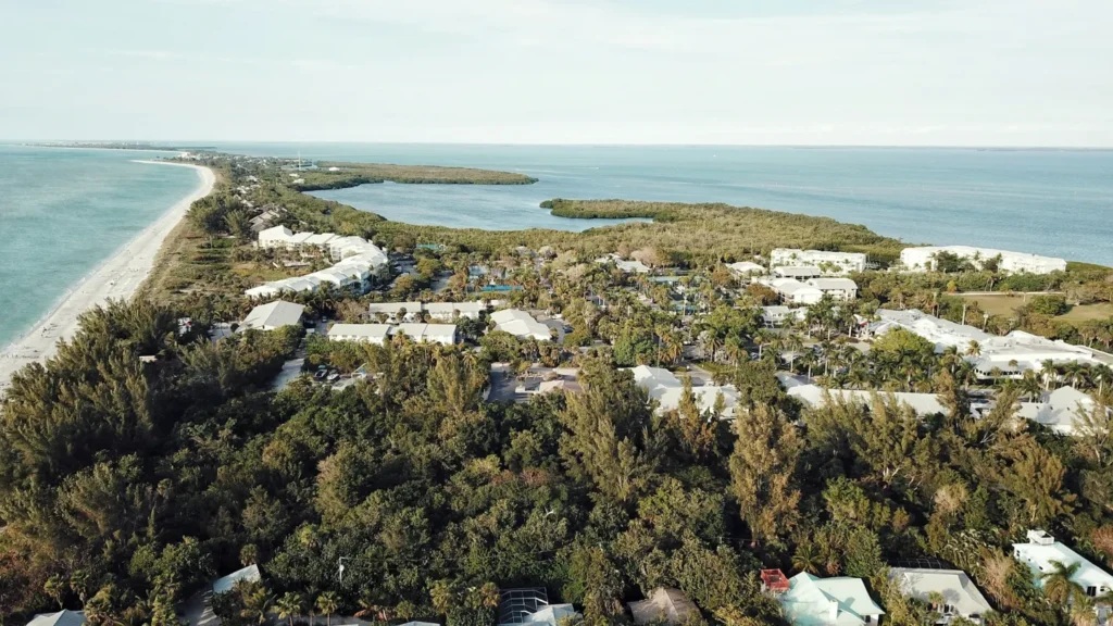 Best Sea Glass Beaches in Florida - You Need to Explore This Year