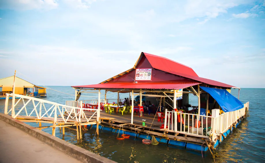 Boathouse Restaurant