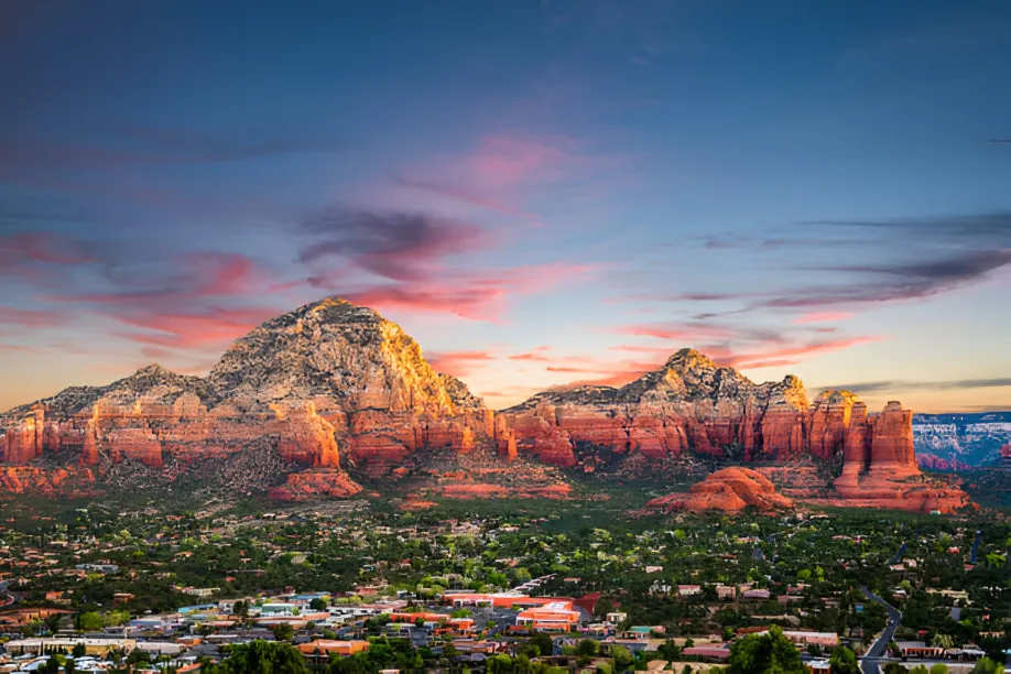 Best Small Towns In America To Visit - 20 Must Visit USA Small Towns