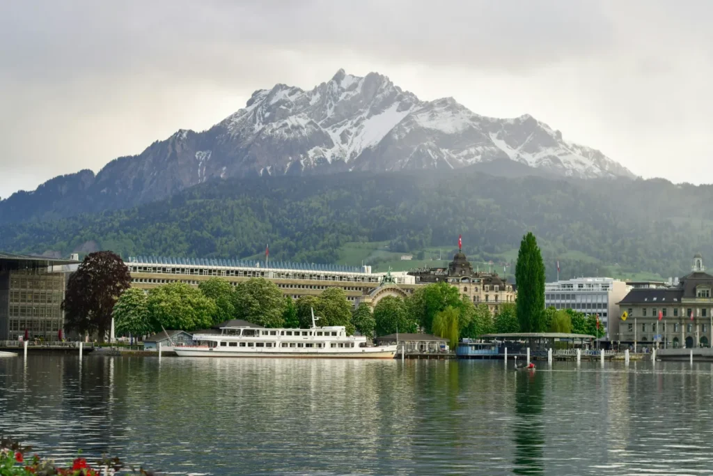 Romantic Getaways and Vacation Spots for Couples Around the World