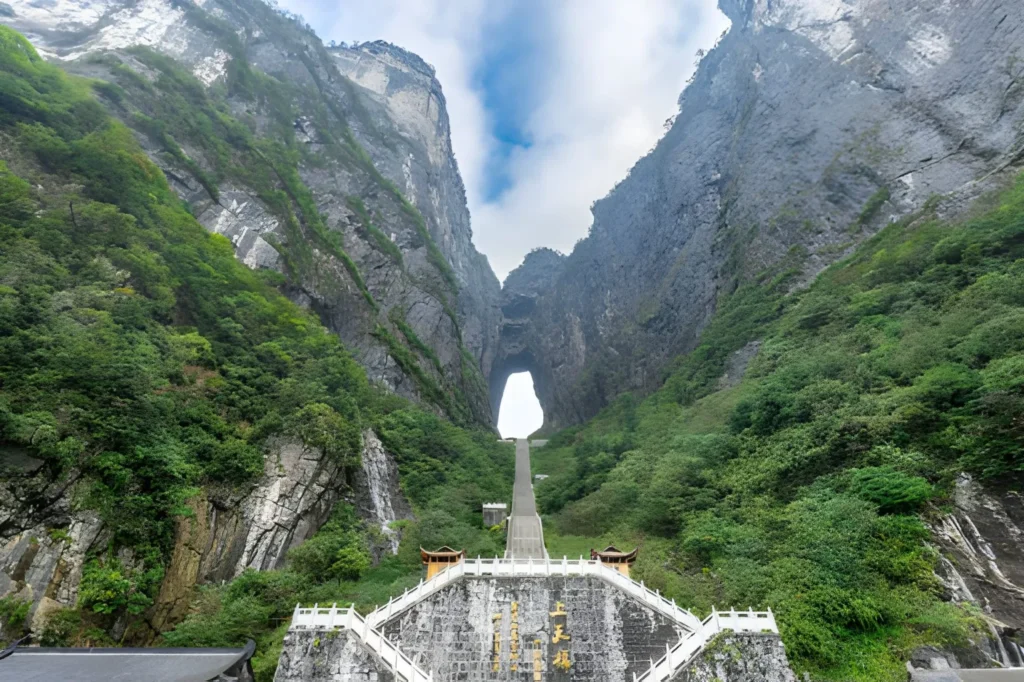 Ultimate Bucket List of the Most Amazing Places in the World