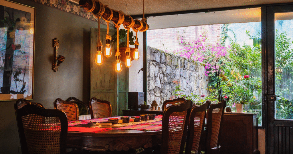 Howard’s Restaurant