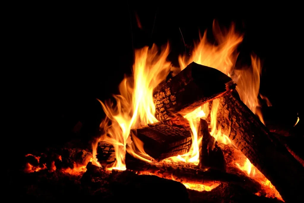 Experience a Traditional Bonfire Night
